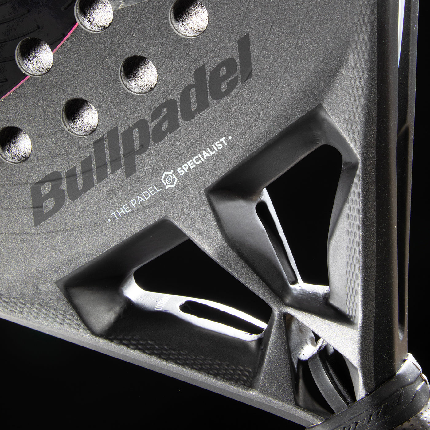 PALA BULLPADEL HACK 04 HYBRID 26